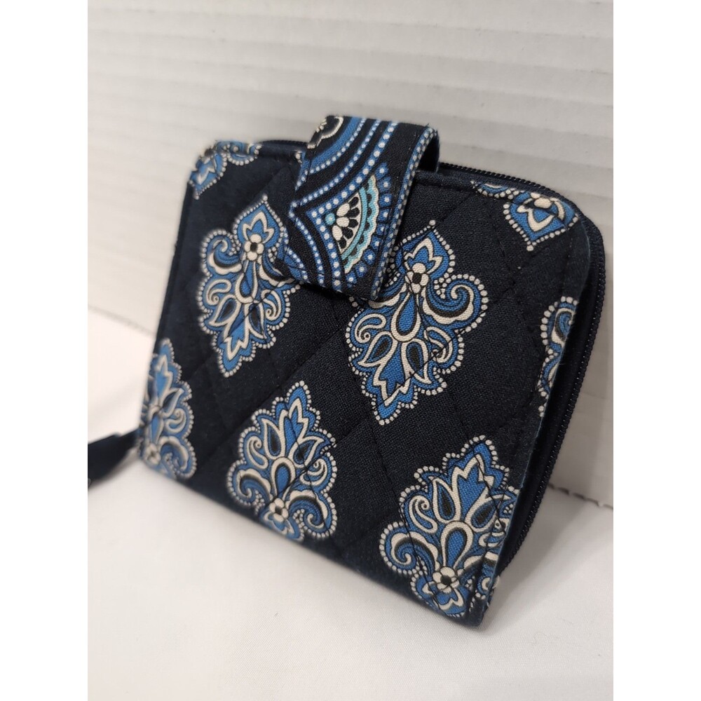 VERA BRADLEY MINI ZIP WALLET ZIPPERED POCKET TRAVEL/ORGANIZER CALYPSO   RETIRED